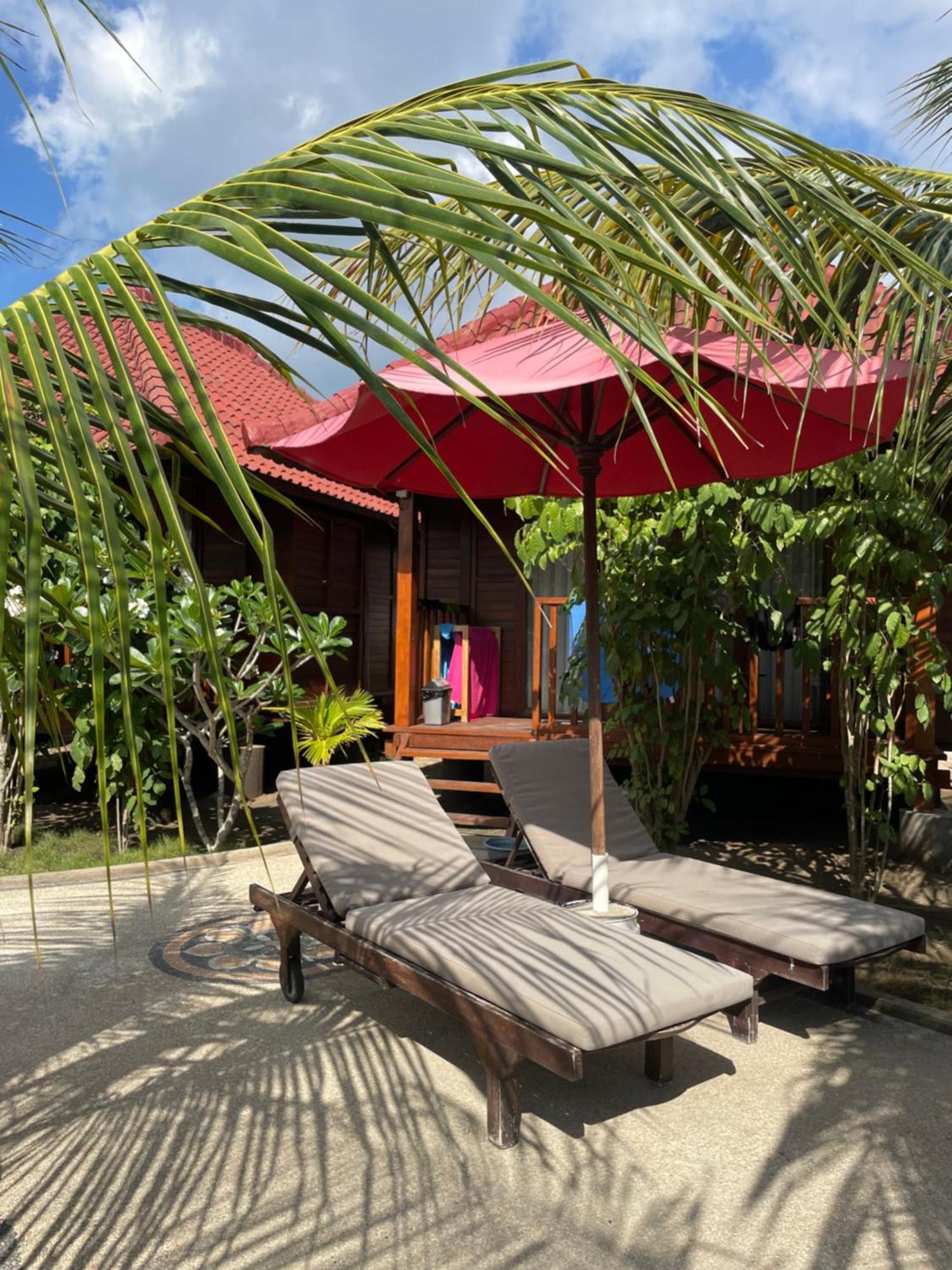 Mangrove Beach Hut レンボンガン島 エクステリア 写真